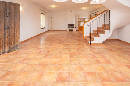 6b8fbc76a512816ab4fb438a7d1e53f9 - 3