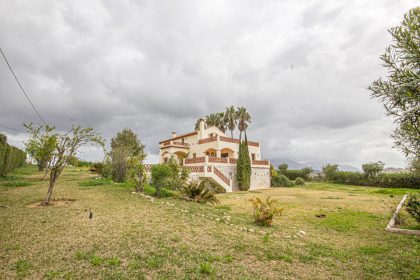 6b8fbc76a512816ab4fb438a7d1e53f9 - 6