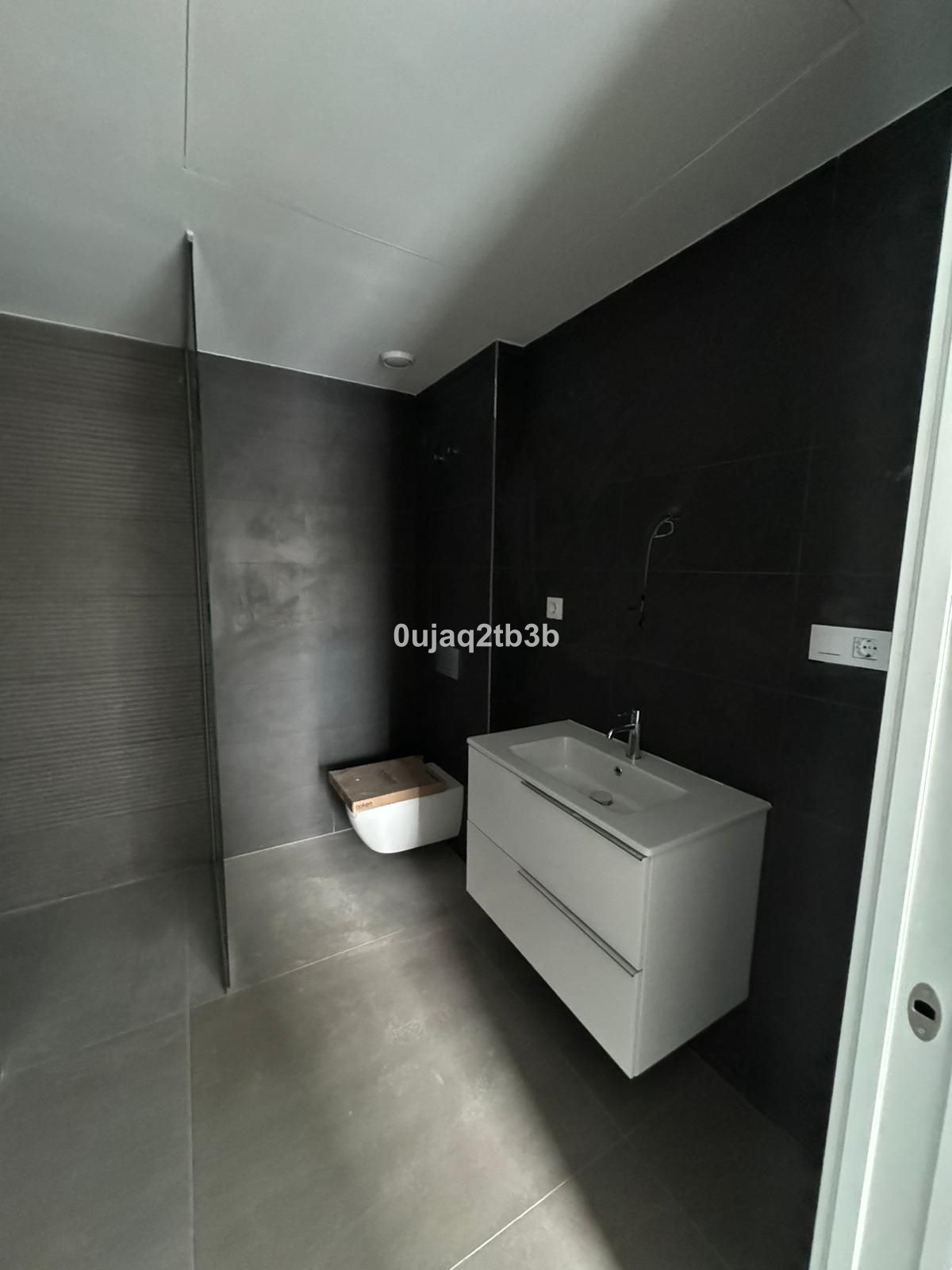 6c0f64cf5b03bed1114ca51099136df4 - 3