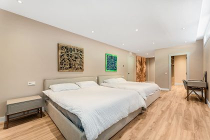 6c4ce75a6d20302359c717cf1a7fb0d9 - 23