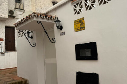 6cce6d03340cf6299d0a860a092d3d43 - 1