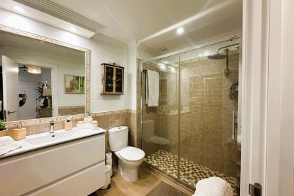 6d4e6155a70c151a9eef693c4035a23f - 16