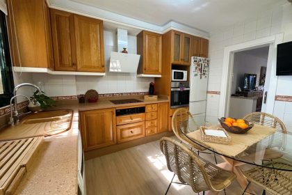 6d4e6155a70c151a9eef693c4035a23f - 9