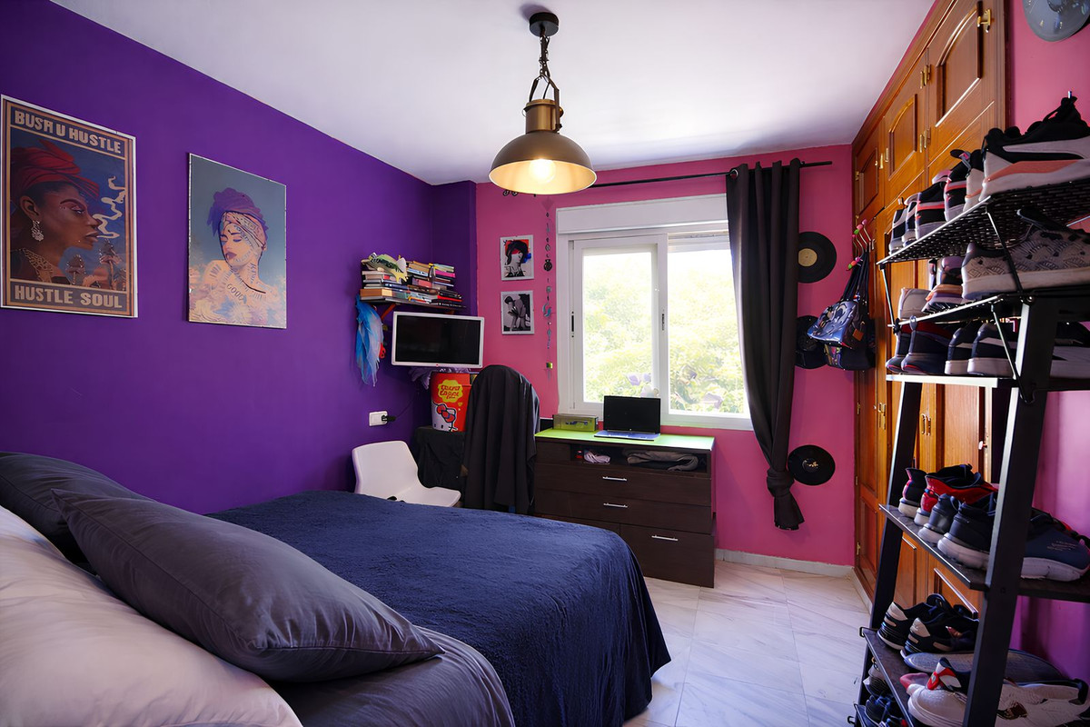 6d600c36605823b23bfc5fe00228aeb5 - 12