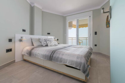 6edeec4ebcbce8e9023f3ee85798ac36 - 9