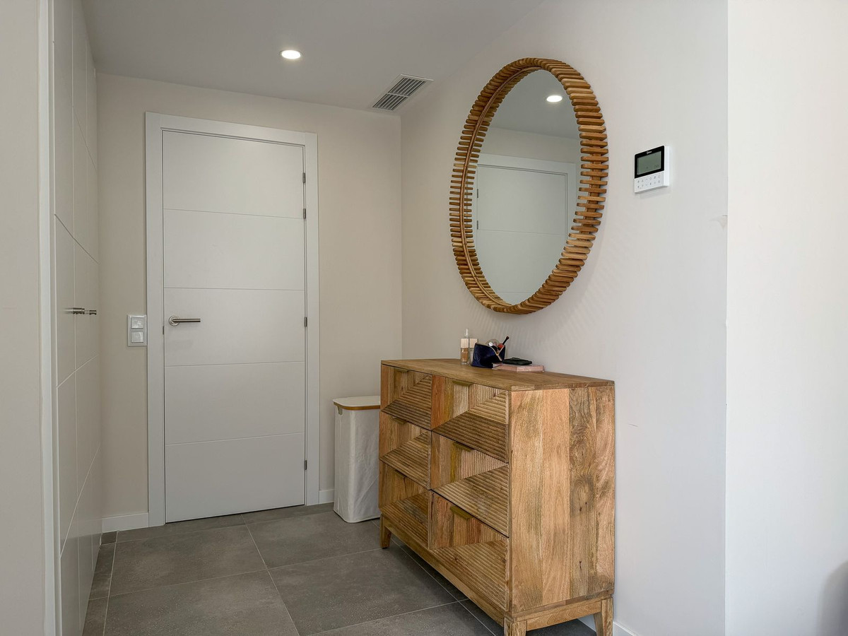 6eedb29fdafddbc9ac71931886b5a281 - 17