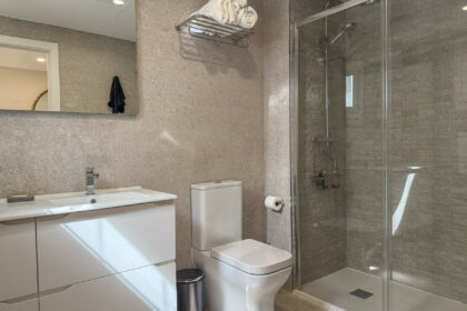 6eedb29fdafddbc9ac71931886b5a281 - 19