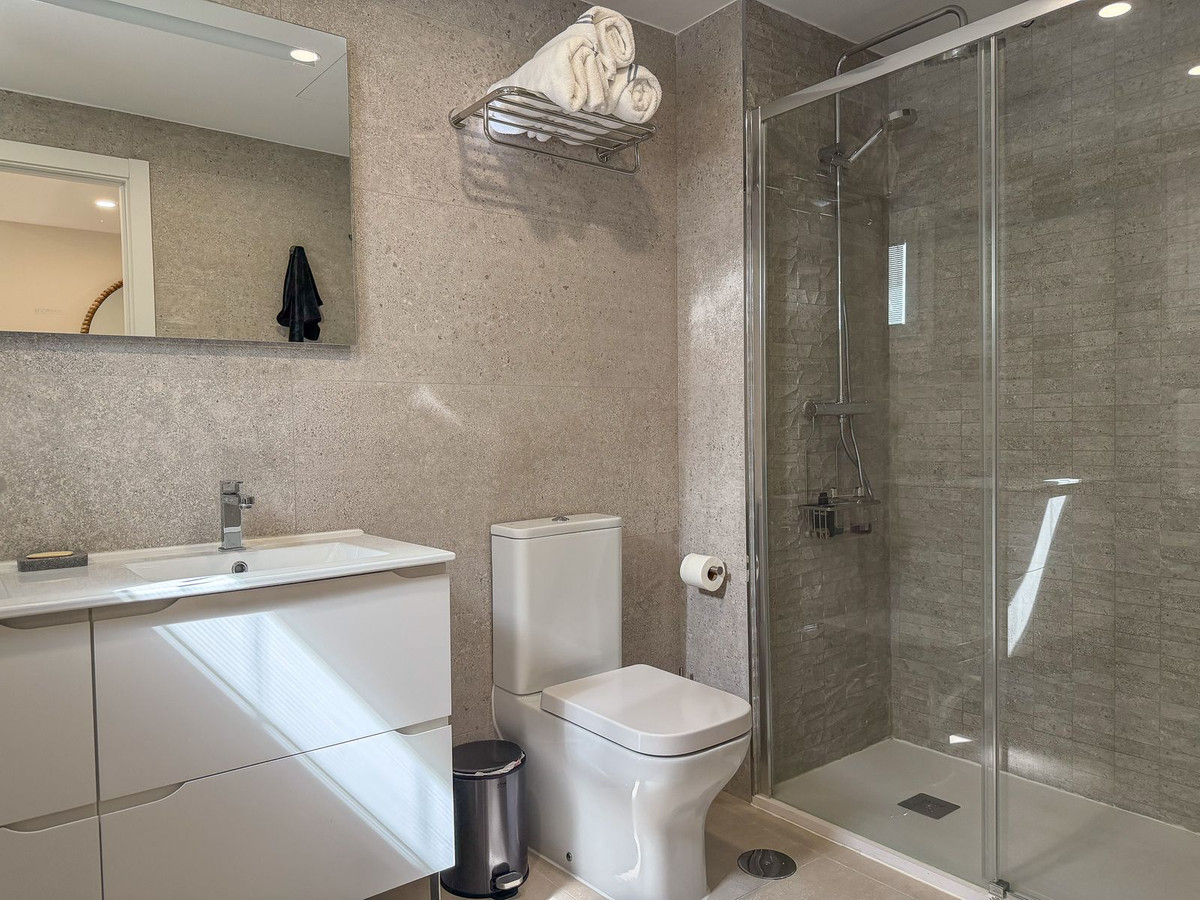 6eedb29fdafddbc9ac71931886b5a281 - 19