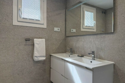 6eedb29fdafddbc9ac71931886b5a281 - 20