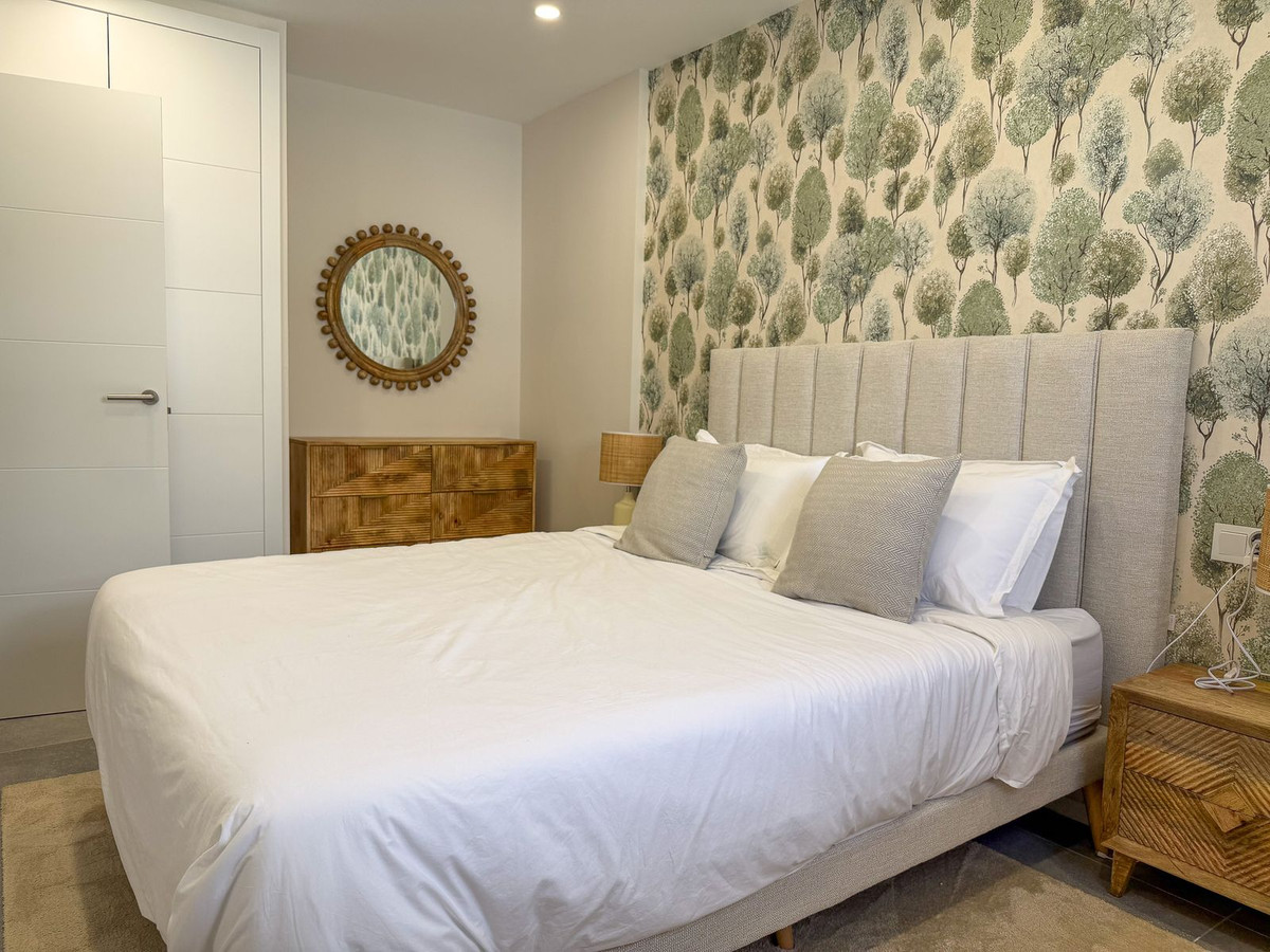 6eedb29fdafddbc9ac71931886b5a281 - 22