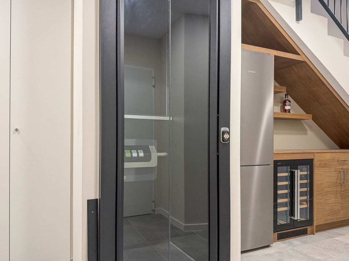 6eedb29fdafddbc9ac71931886b5a281 - 28