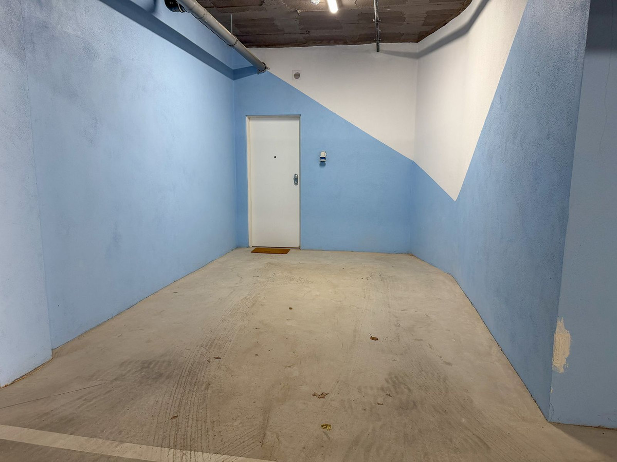 6eedb29fdafddbc9ac71931886b5a281 - 32