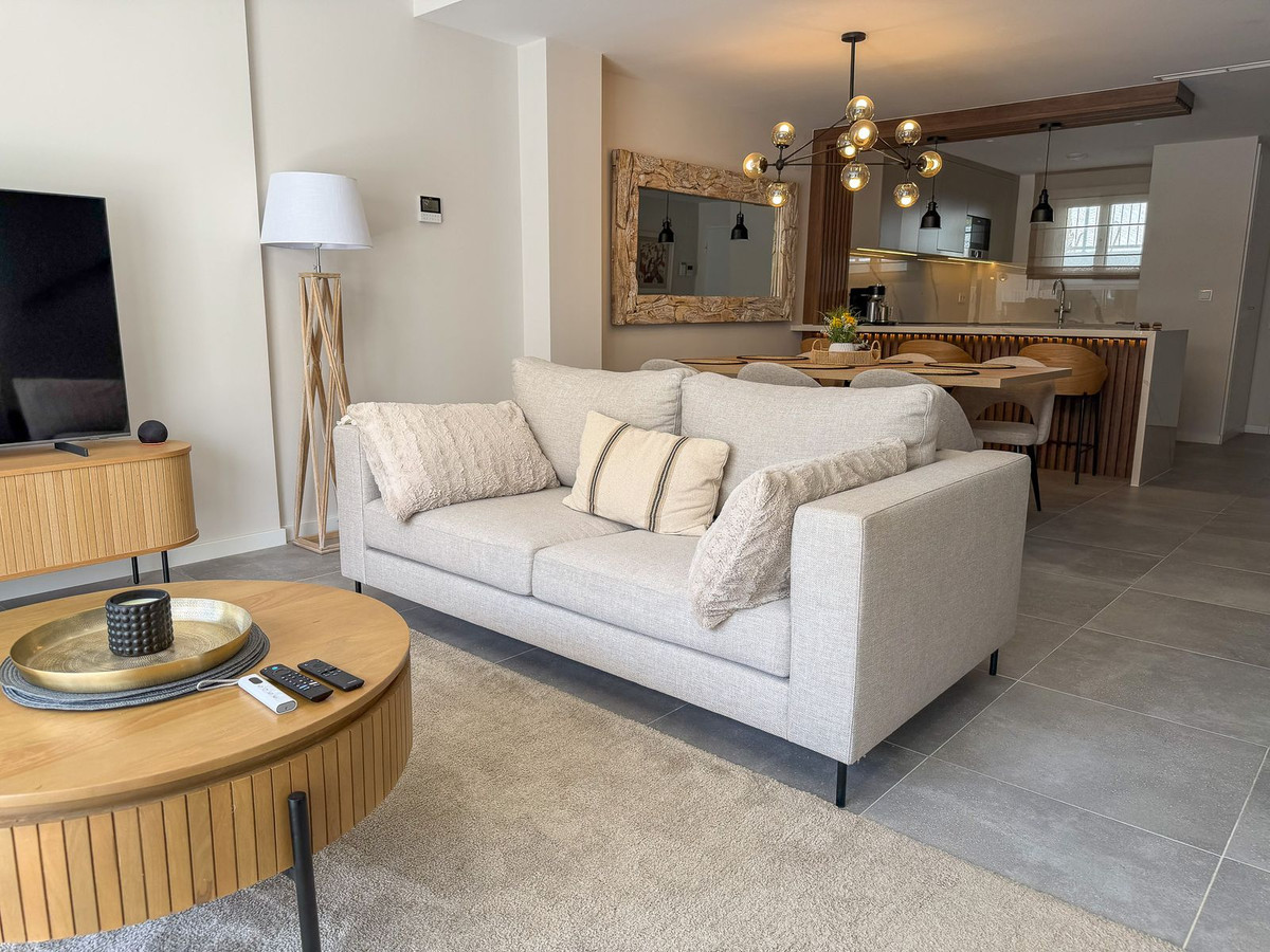 6eedb29fdafddbc9ac71931886b5a281 - 8