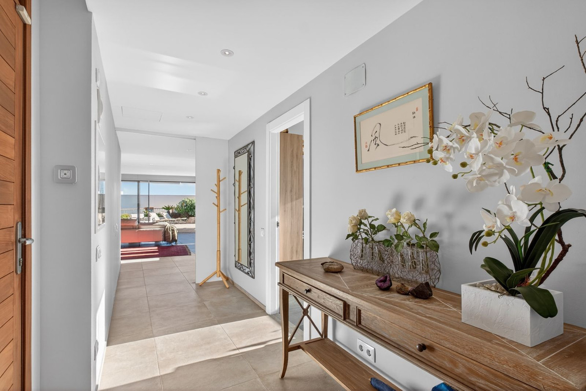 6ef53d007b8c132ece4018899578efb2 - 12