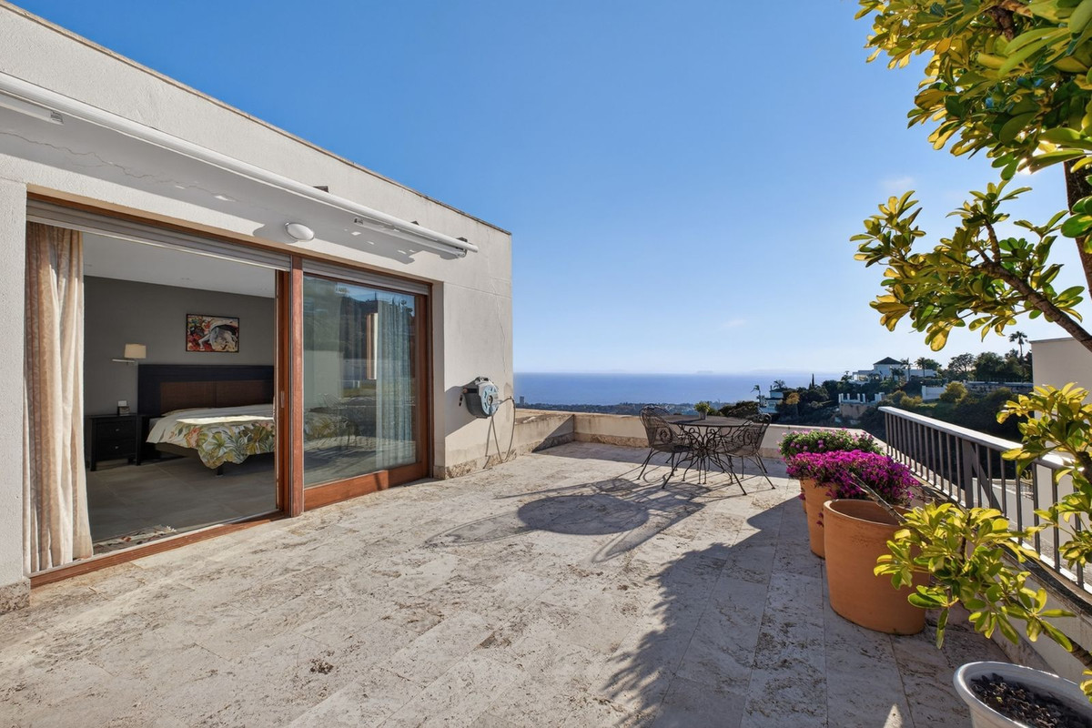 6ef53d007b8c132ece4018899578efb2 - 17