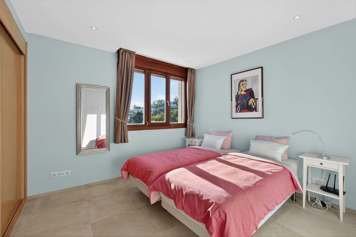 6ef53d007b8c132ece4018899578efb2 - 25