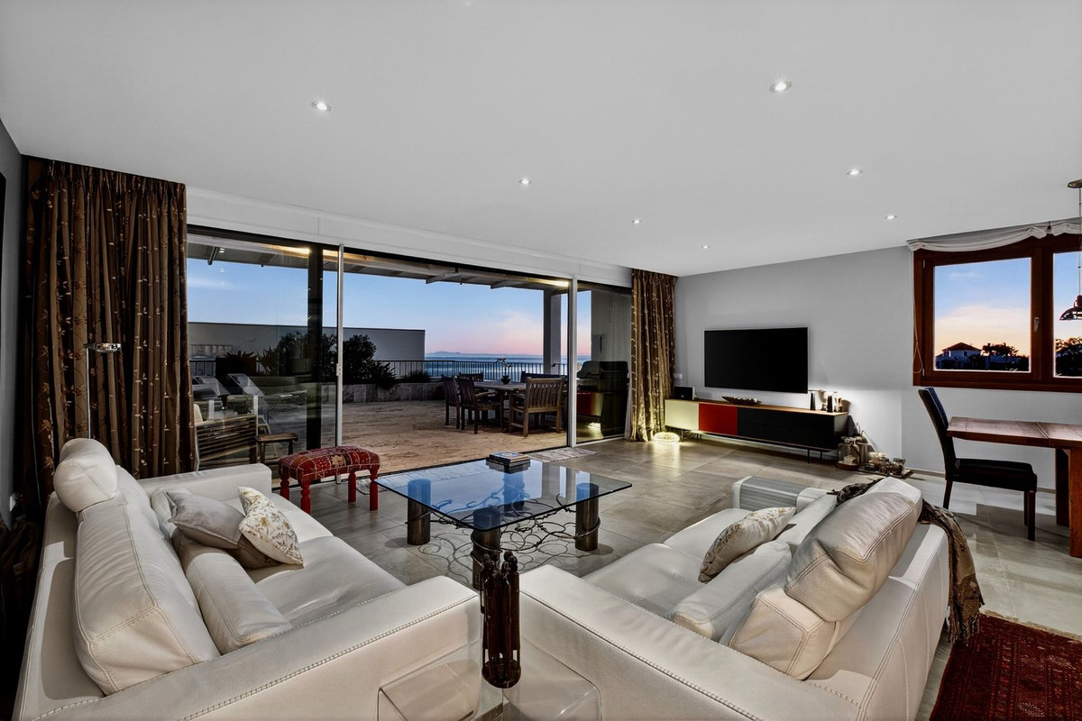 6ef53d007b8c132ece4018899578efb2 - 34