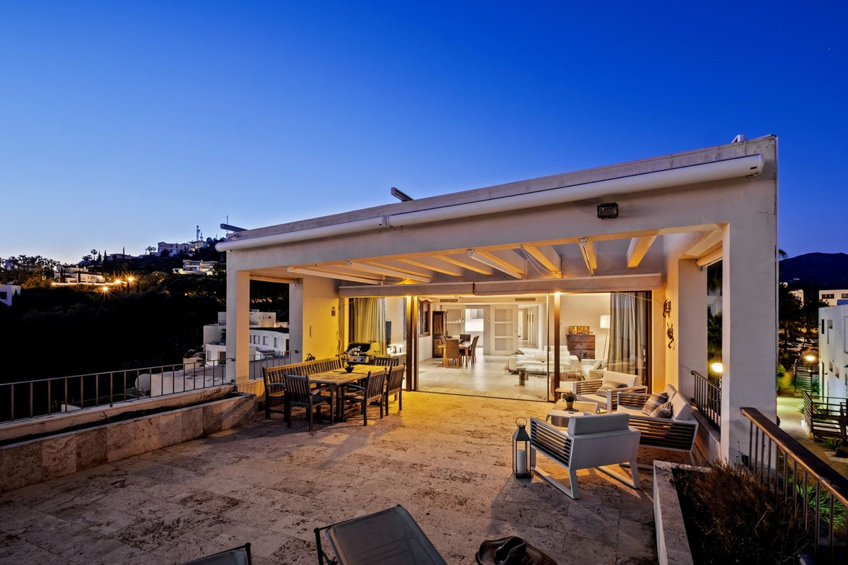 6ef53d007b8c132ece4018899578efb2 - 39