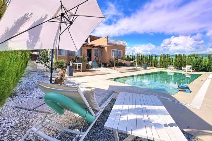 6efdb19777554892d84fd5a1b953f68f - 2