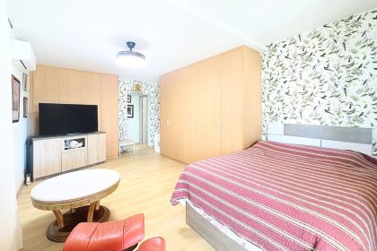 6efdb19777554892d84fd5a1b953f68f - 21