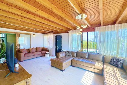 6efdb19777554892d84fd5a1b953f68f - 22