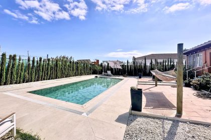 6efdb19777554892d84fd5a1b953f68f - 24