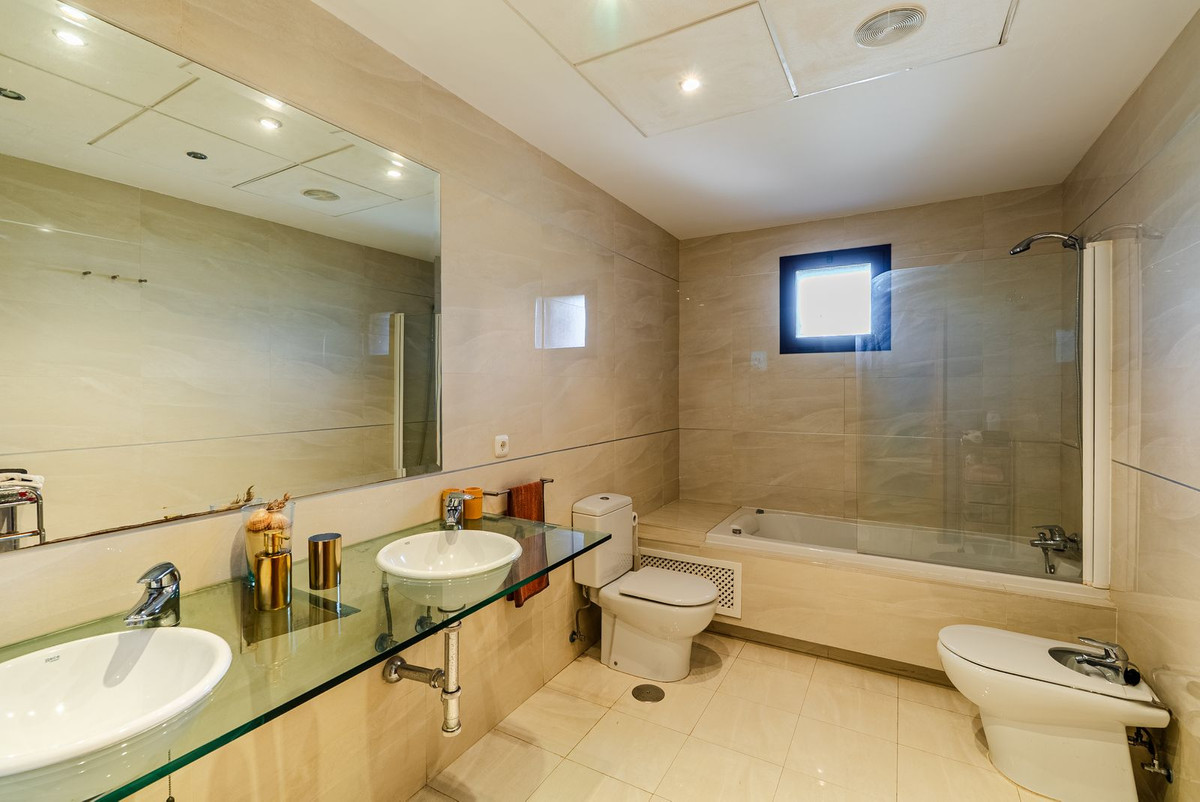 6f19f8c245a60de1ded6e7dbbfa23ce3 - 17