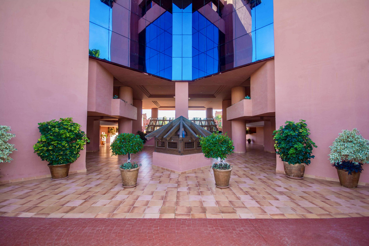 6f19f8c245a60de1ded6e7dbbfa23ce3 - 28