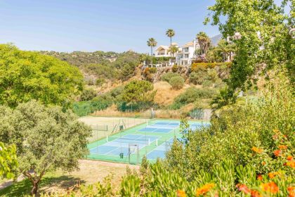 7038686f20697c805ba676310897e2a9 - 20