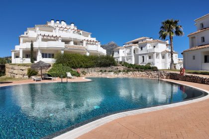 704794b72957f979df2caa92fdcdac7f - 21