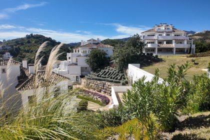 704794b72957f979df2caa92fdcdac7f - 24