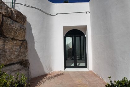 704794b72957f979df2caa92fdcdac7f - 25