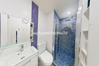 70de9eb65206d2b90157bd60d473b858 - 19