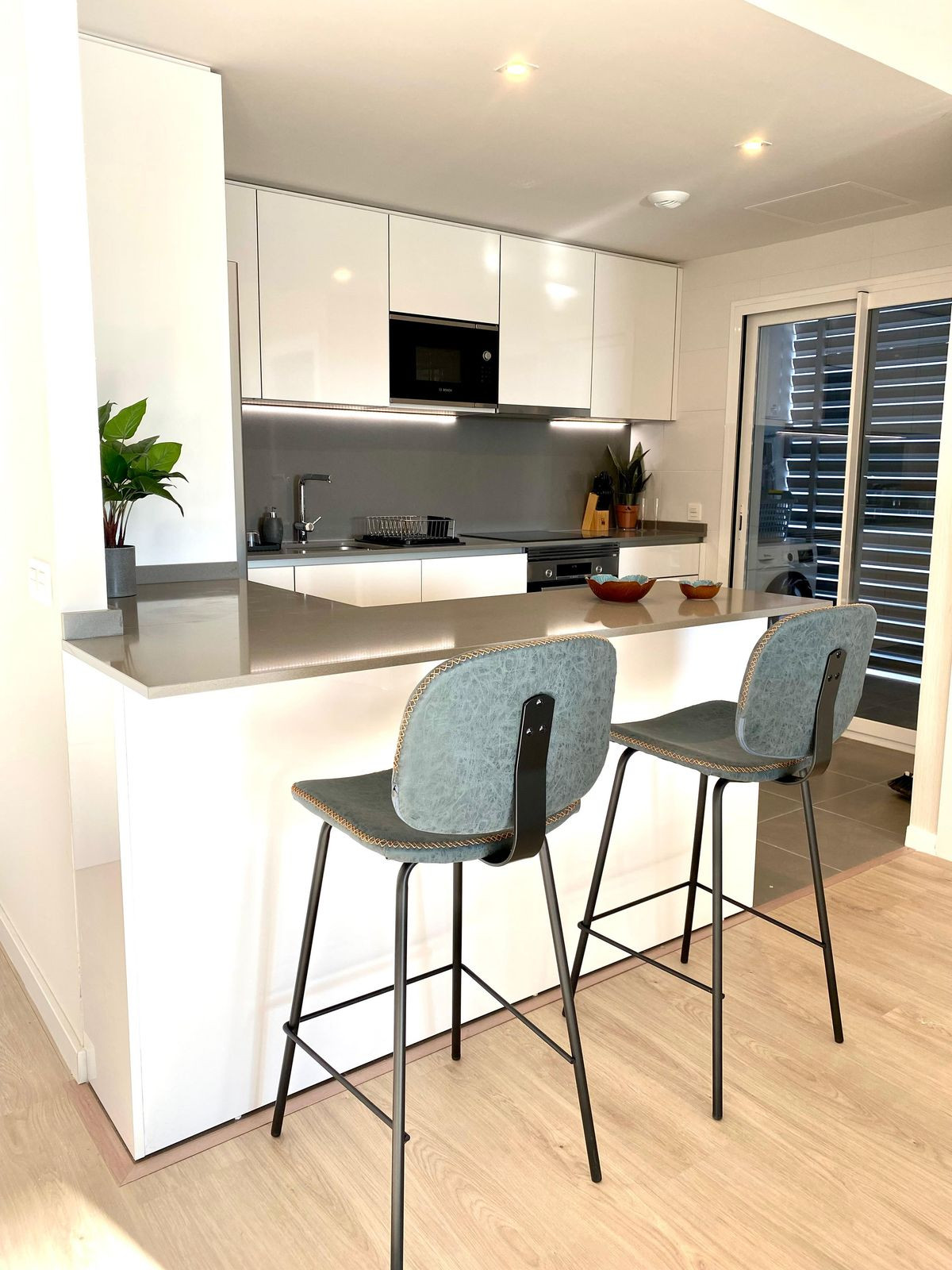 71202a51dea479c8f89787c8e4b2ce03 - 12