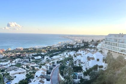 719061a6ec5f0b278c34f46c6136ed6c - 24