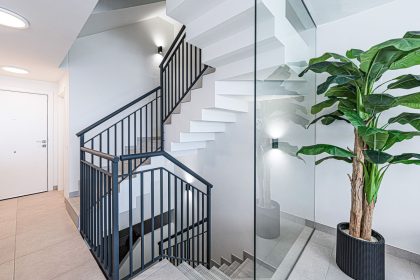 71e556a4cc6e932a4e1fd123b30919ba - 12