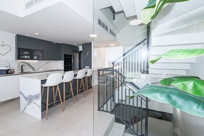 71e556a4cc6e932a4e1fd123b30919ba - 14