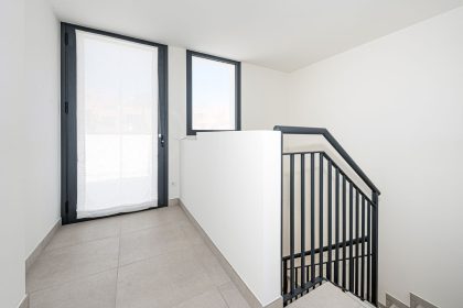 71e556a4cc6e932a4e1fd123b30919ba - 34