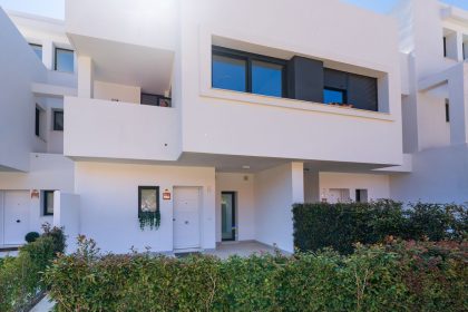 71e556a4cc6e932a4e1fd123b30919ba - 48