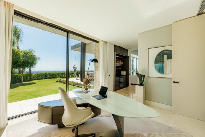 7218bd821a1e5980a675115256b60748 - 12