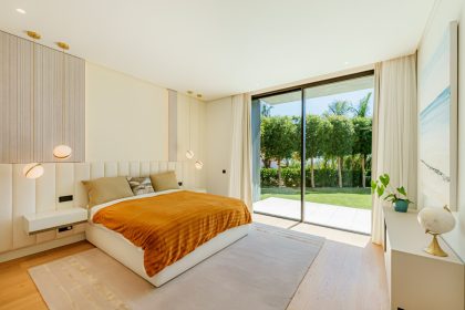 7218bd821a1e5980a675115256b60748 - 23