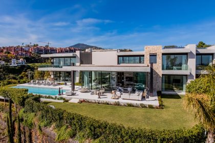 7218bd821a1e5980a675115256b60748 - 44