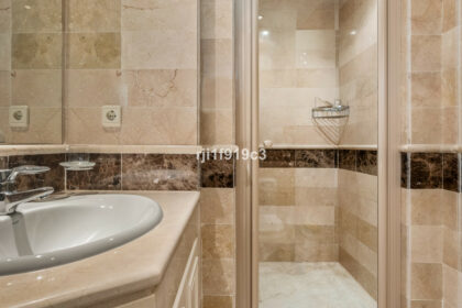 721e05b3c69090e5fa5e561cfb5f7314 - 27