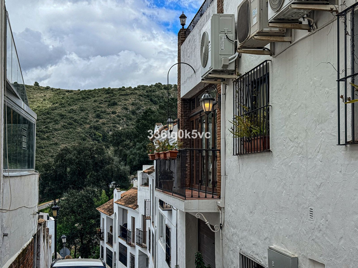 72988d9082d092474981c46f6b9065f4 - 28