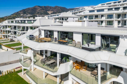 72b016a04a28fab64205a244a56c10e3 - 11