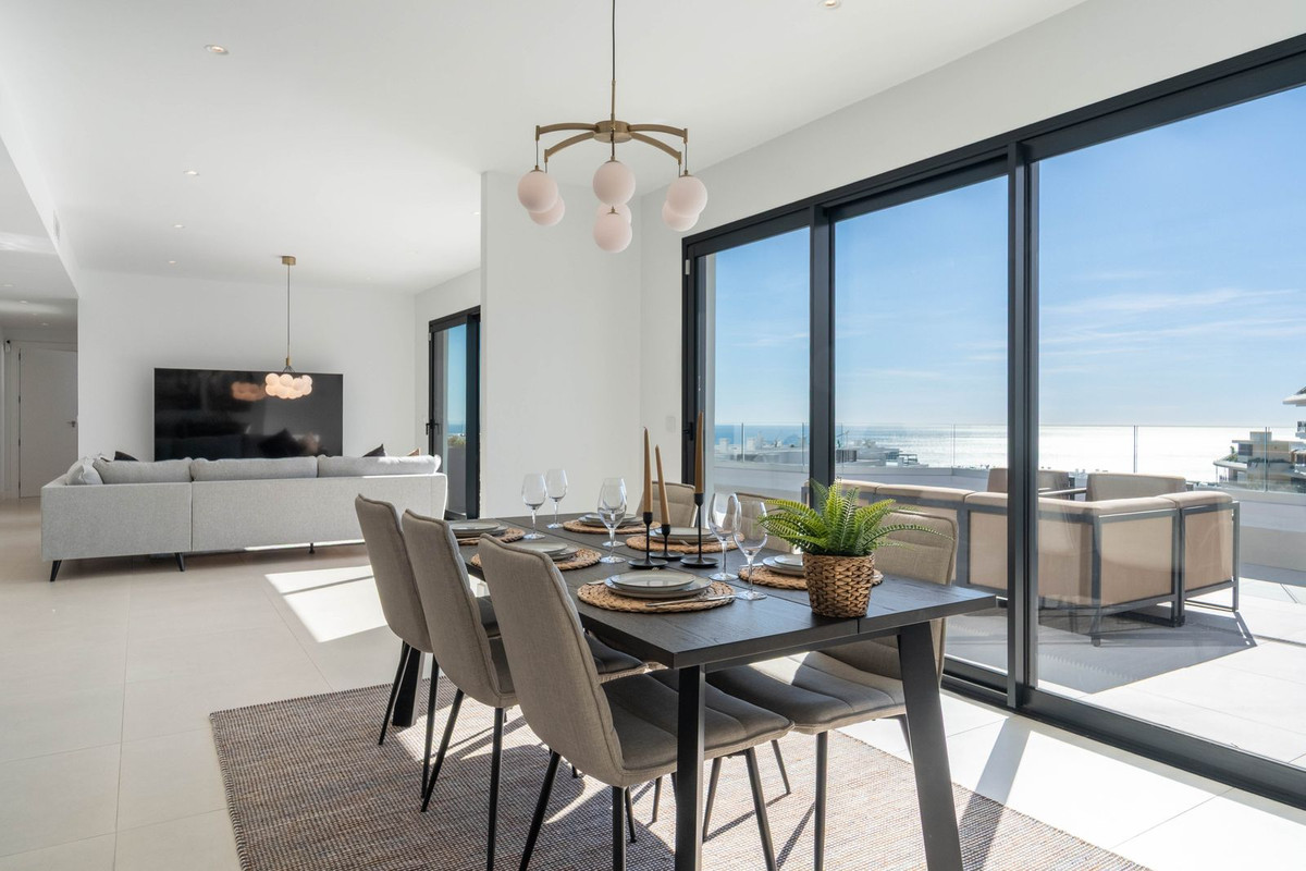 72b016a04a28fab64205a244a56c10e3 - 14