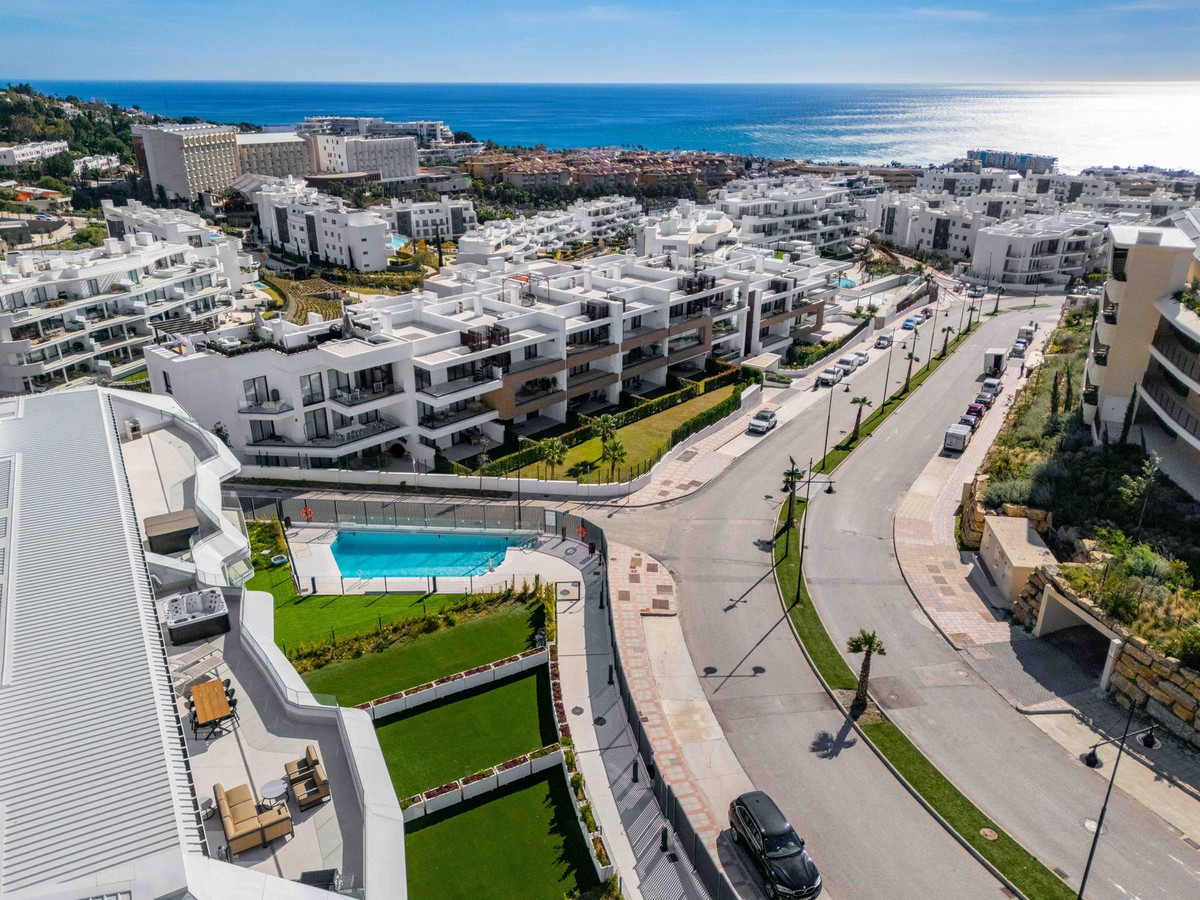 72b016a04a28fab64205a244a56c10e3 - 20