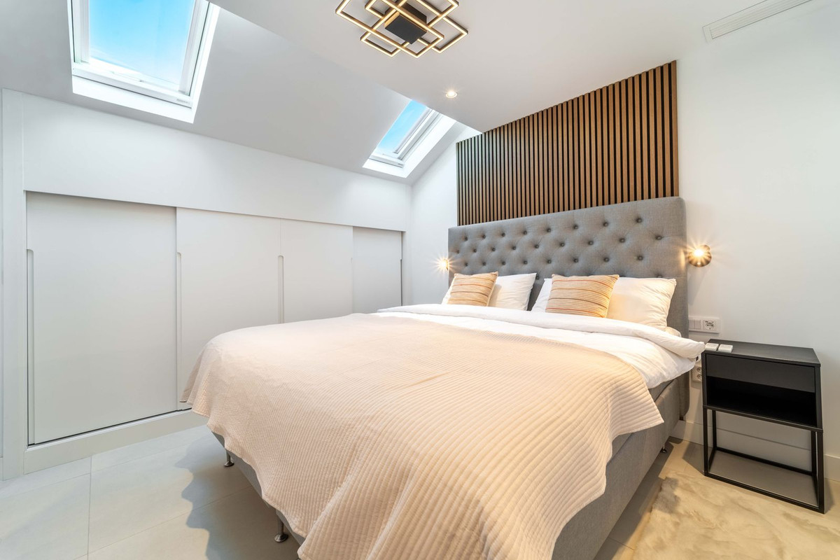 72b016a04a28fab64205a244a56c10e3 - 29