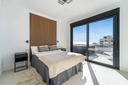 72b016a04a28fab64205a244a56c10e3 - 34