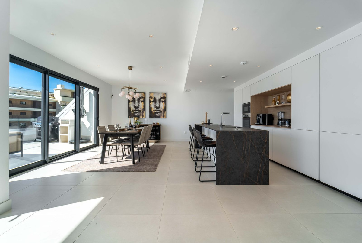 72b016a04a28fab64205a244a56c10e3 - 37